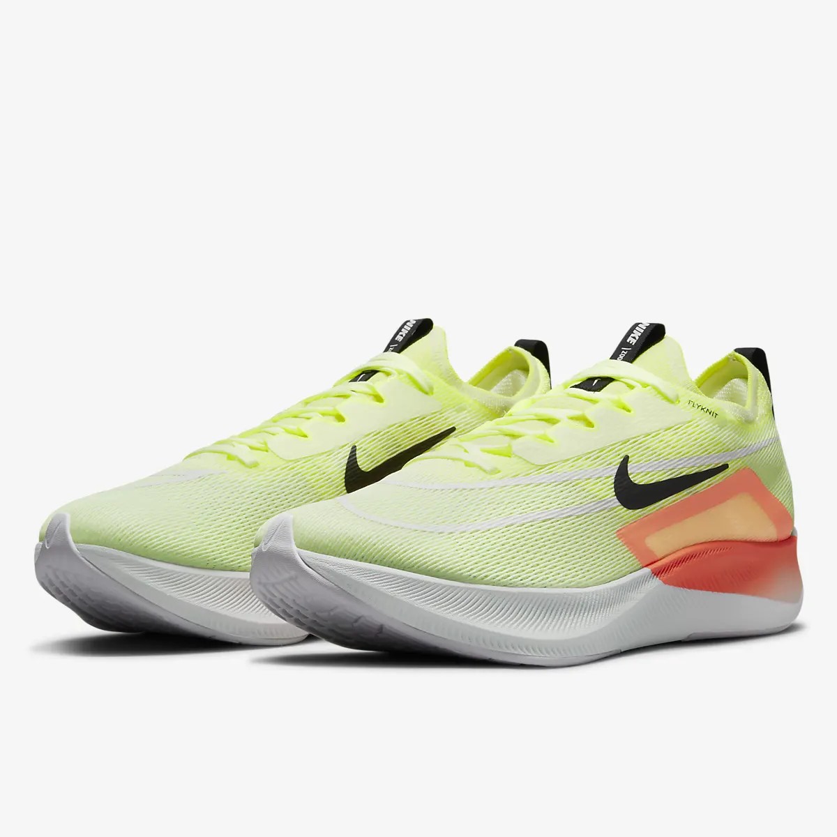 Nike Zoom Fly 4
